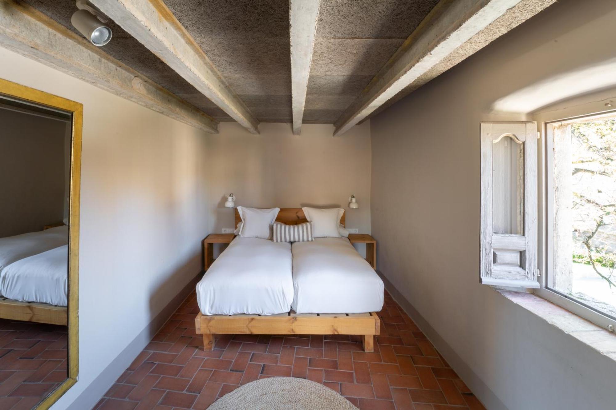 Deco - Casa Castell De Peratallada Εξωτερικό φωτογραφία