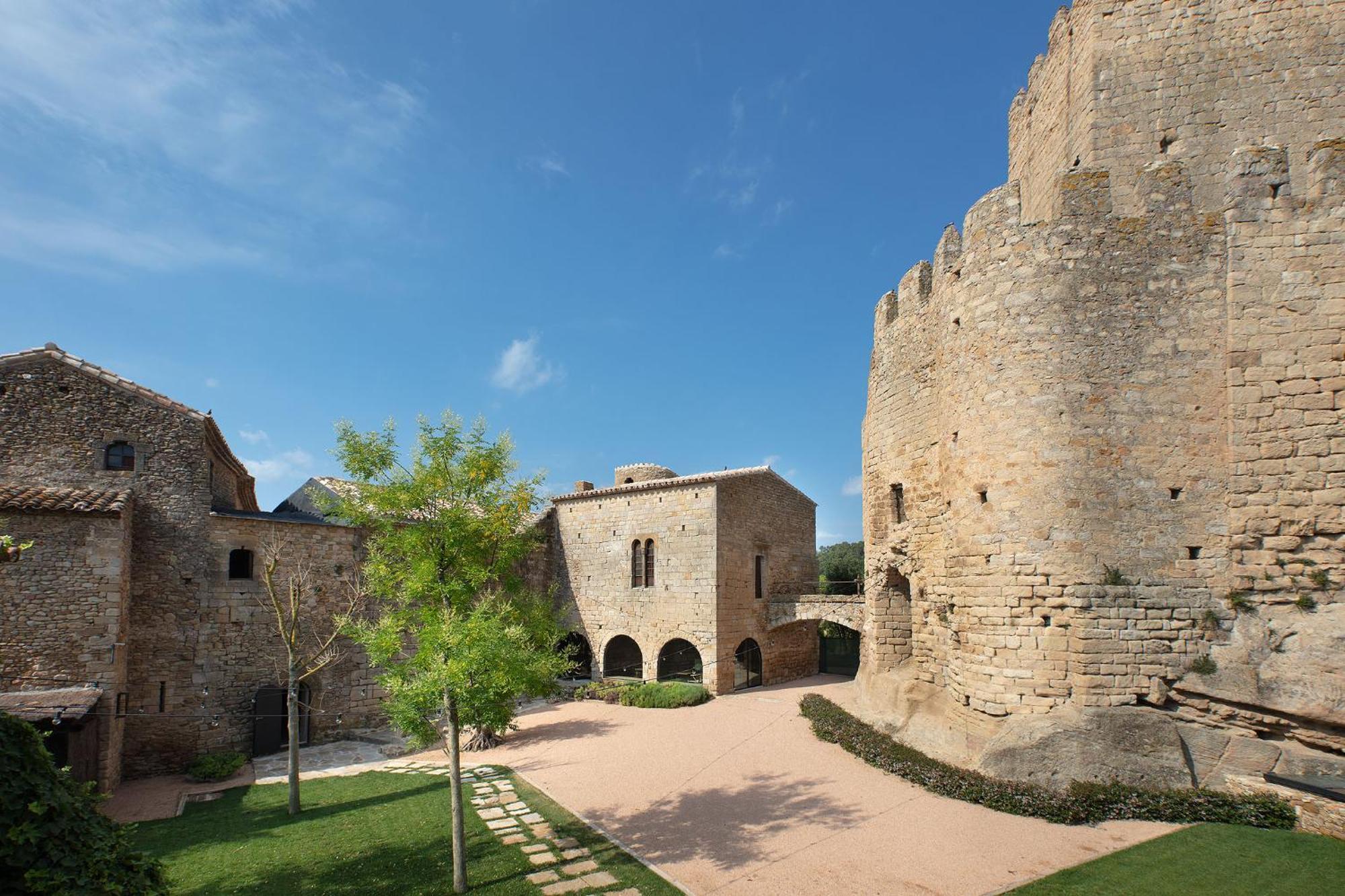 Deco - Casa Castell De Peratallada Εξωτερικό φωτογραφία