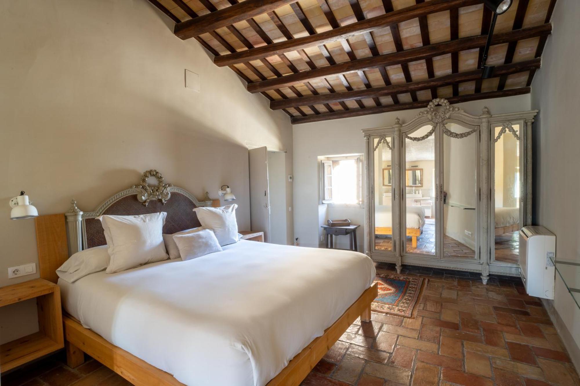 Deco - Casa Castell De Peratallada Εξωτερικό φωτογραφία