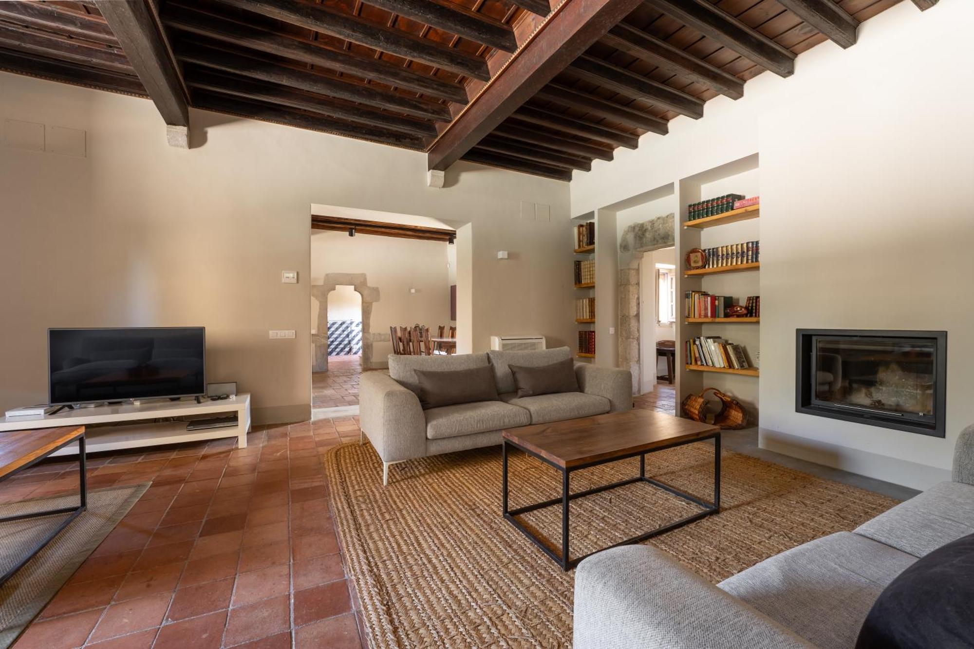 Deco - Casa Castell De Peratallada Εξωτερικό φωτογραφία